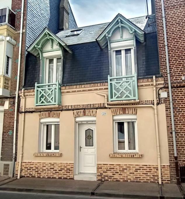 Logement Dans Maison De Pecheur Le Tréport Екстериор снимка
